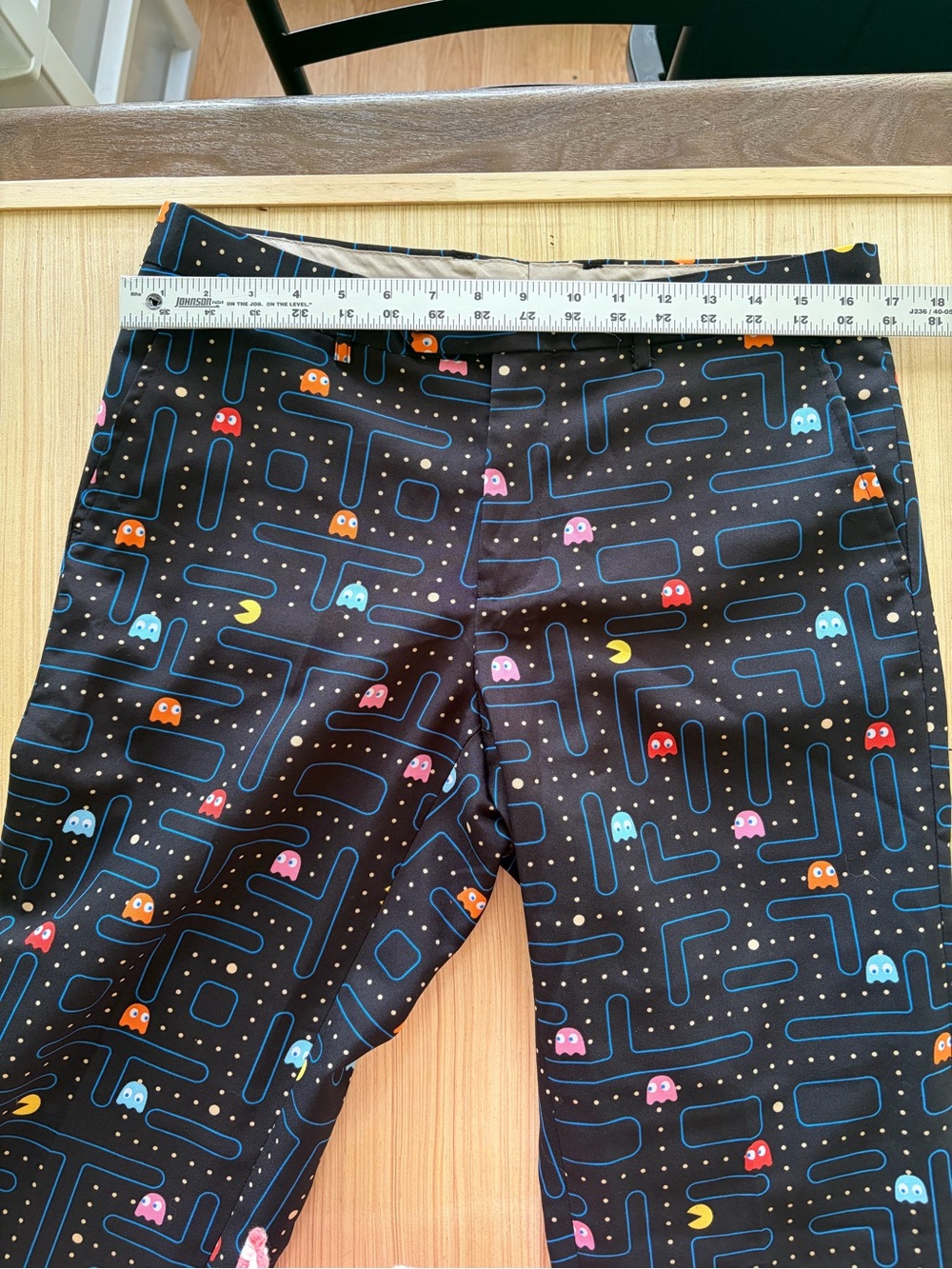 Pac Man trousers graphic - Picture 2 of 4
